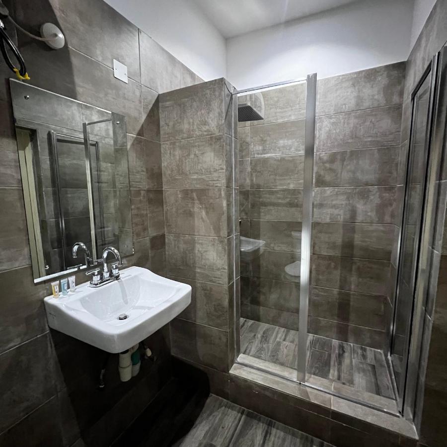 Fragrance Apartments And Suites Ибадан Екстериор снимка